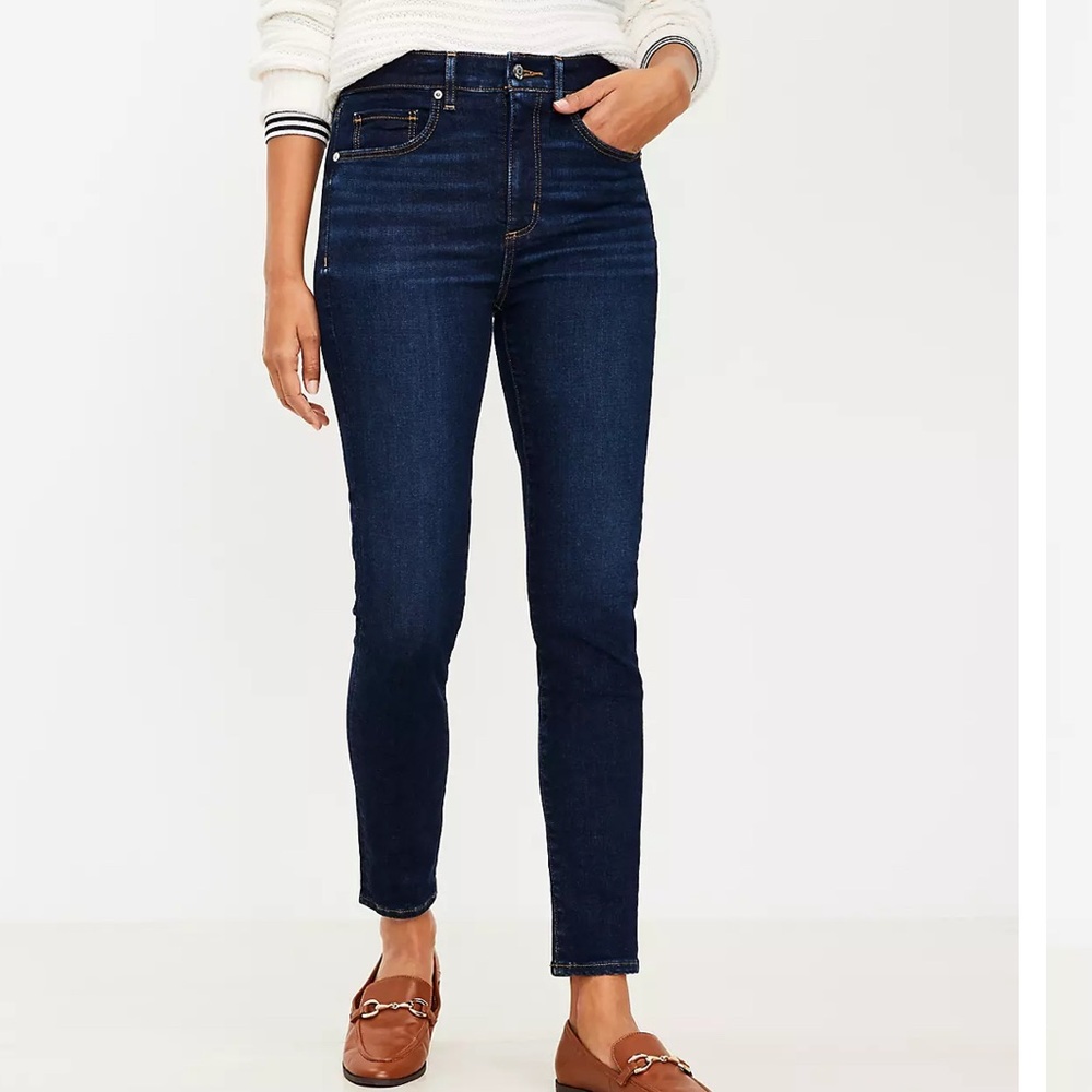 Loft Dark Wash Mid Rise Modern Skinny Jeans 25 / 0